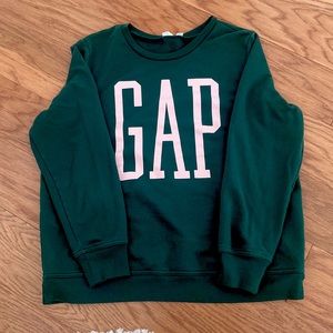GAP letter sweater shirt